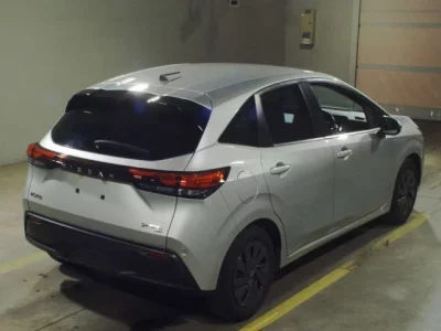 Nissan NOTE  с аукциона в Японии