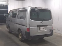 Nissan CARAVAN VAN лот № 2063 оценка 3  с аукциона в Японии 1