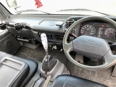 Isuzu ELF  с аукциона в Японии