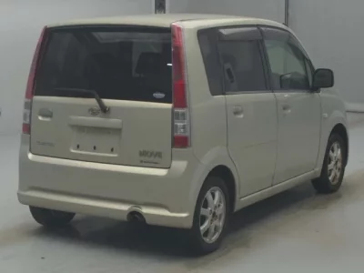 Daihatsu MOVE  с аукциона в Японии