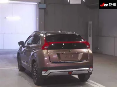 Mitsubishi ECLIPSE CROSS  с аукциона в Японии