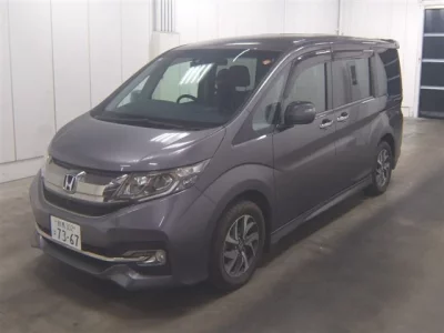 Honda STEP WAGON  с аукциона в Японии