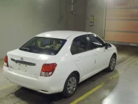Toyota COROLLA AXIO лот № 6028 оценка RA  с аукциона в Японии 1