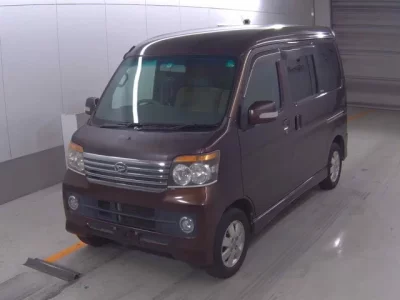 Daihatsu Atrai Wagon  с аукциона в Японии