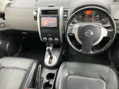 Nissan X-TRAIL  с аукциона в Японии