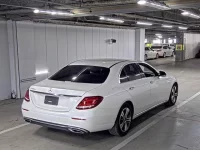 Mercedes-Benz E CLASS лот № 4 оценка 4  с аукциона в Японии 1