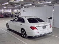 Mercedes-Benz E CLASS лот № 4 оценка 4  с аукциона в Японии 4