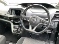 Nissan SERENA лот № 2075 оценка 3  с аукциона в Японии 2