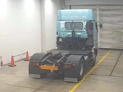 Hino TRUCK