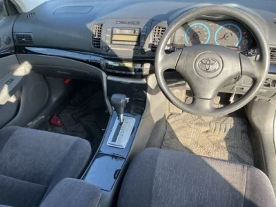 Toyota ALLION  с аукциона в Японии