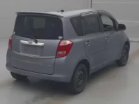 Toyota RACTIS лот № 77022 оценка RA  с аукциона в Японии 1