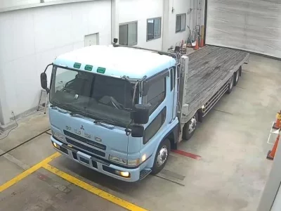 Mitsubishi FUSO TRUCK  с аукциона в Японии