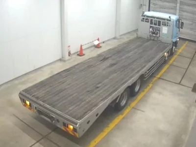 Mitsubishi FUSO TRUCK  с аукциона в Японии