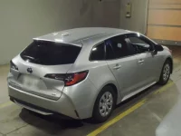 Toyota COROLLA TOURING лот № 6041 оценка 4  с аукциона в Японии 1