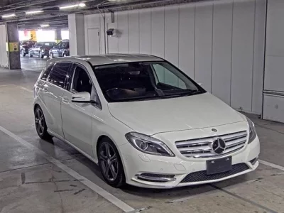 Mercedes-Benz B CLASS