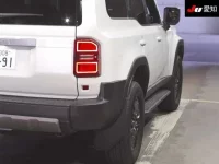 Toyota LAND CRUISER лот № 5111 оценка 6  с аукциона в Японии 7