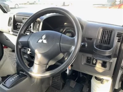 Mitsubishi MINICAB MIEV