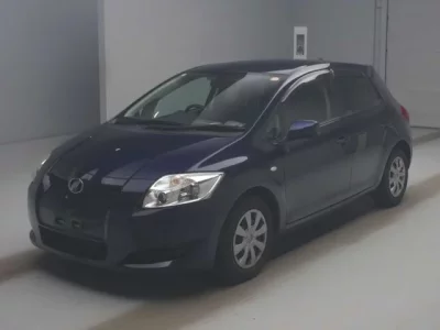 Toyota AURIS  с аукциона в Японии