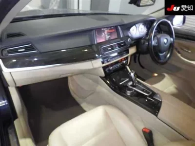 BMW 5-Series  с аукциона в Японии