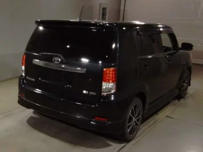 Toyota COROLLA RUMION  с аукциона в Японии