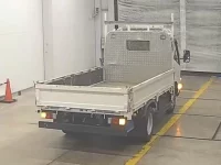 Hino DUTRO лот № 2004 оценка 3.5  с аукциона в Японии 1