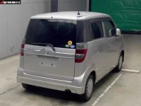 Honda ZEST лот № 3011 оценка 3.5  с аукциона в Японии 3