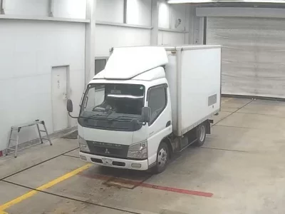 Mitsubishi CANTER  с аукциона в Японии