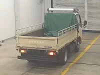 Hino DUTRO лот № 3004 оценка 3.5  с аукциона в Японии 1
