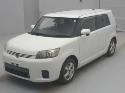 Toyota COROLLA RUMION