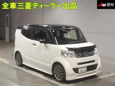 Honda N BOX SLASH