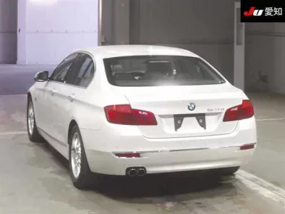 BMW 5-Series  с аукциона в Японии