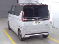 Nissan ROOX лот № 3005 оценка R  с аукциона в Японии 1