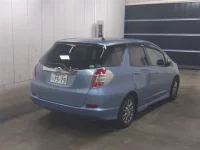 Honda FIT SHUTTLE лот № 7041 оценка 3  с аукциона в Японии 4