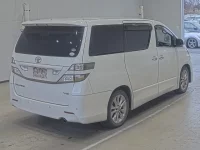 Toyota VELLFIRE лот № 1746 оценка 3  с аукциона в Японии 1