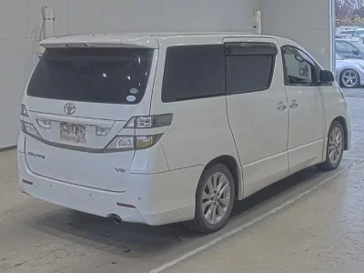Toyota VELLFIRE  с аукциона в Японии