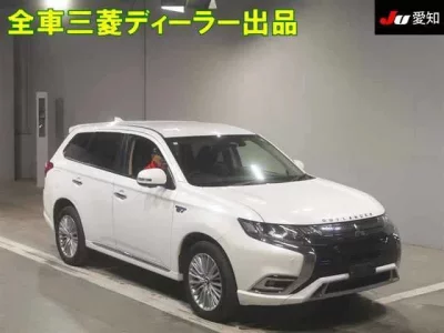 Mitsubishi OUTLANDER PHEV  с аукциона в Японии