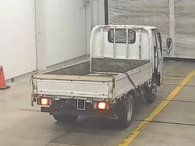 Isuzu ELF  с аукциона в Японии