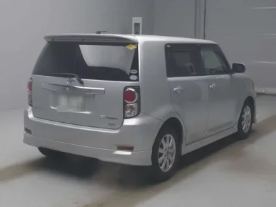 Toyota COROLLA RUMION