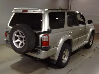 Toyota HILUX SURF  с аукциона в Японии