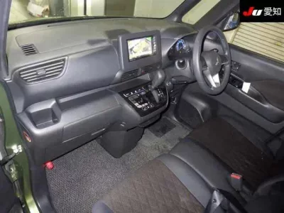 Mitsubishi EK X SPACE