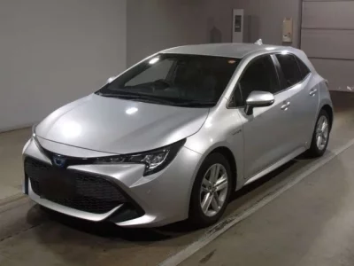 Toyota COROLLA SPORT  с аукциона в Японии