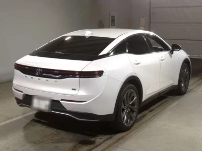Toyota CROWN CROSSOVER