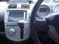 Honda LIFE лот № 3040 оценка 3.5  с аукциона в Японии 5