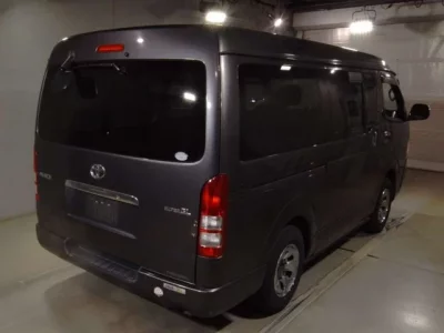 Toyota HIACE VAN  с аукциона в Японии