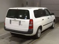 Toyota SUCCEED лот № 4105 оценка 3.5  с аукциона в Японии 1