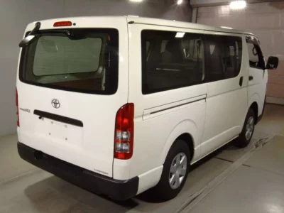 Toyota REGIUS ACE VAN
