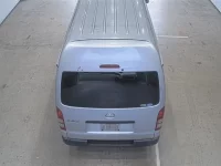 Toyota HIACE VAN лот № 1767 оценка RA  с аукциона в Японии 2