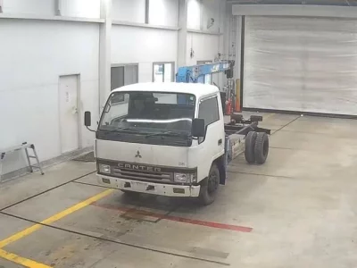 Mitsubishi CANTER  с аукциона в Японии