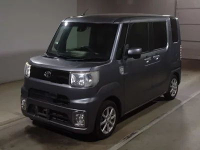 Toyota PIXIS MEGA
