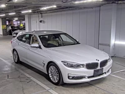 BMW 3-Series  с аукциона в Японии